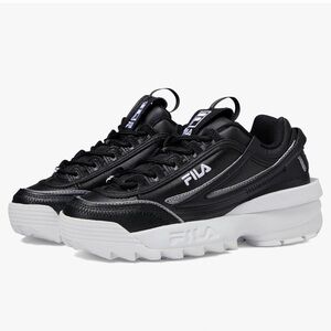 NIB FILA Disruptor II Exp Big Kid Chunky Black and White Trainers Size 7